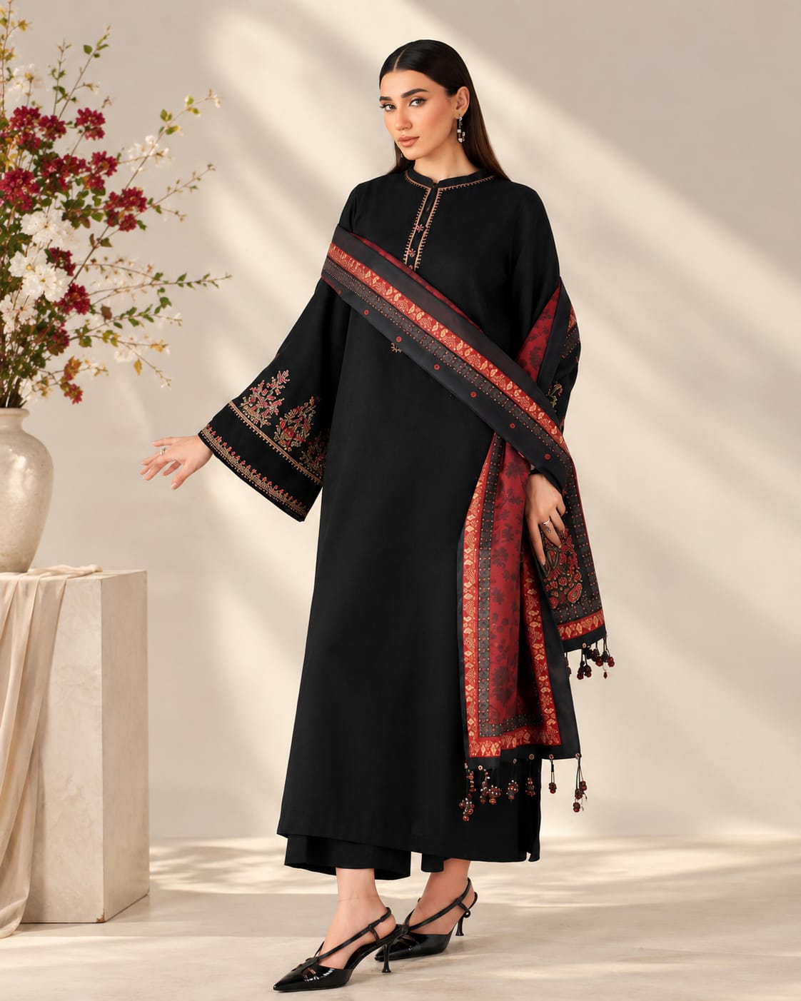 Izel Luxury Dhanak Embroidered 3PC Suit