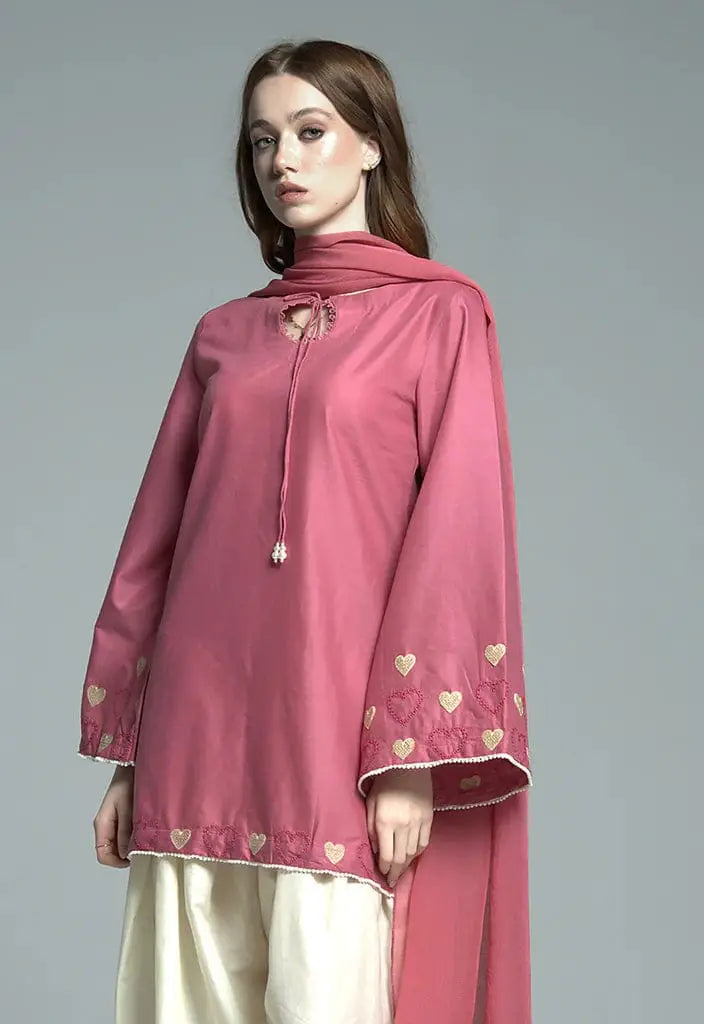 3 Pcs Women's Stitched Cotton Lawn Embroidered suit